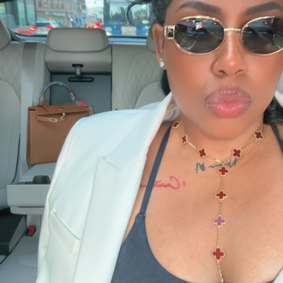 Meet your Posher, cc - Picture 4 of 9